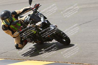 media/Apr-10-2022-SoCal Trackdays (Sun) [[f104b12566]]/Bowl (11am)/